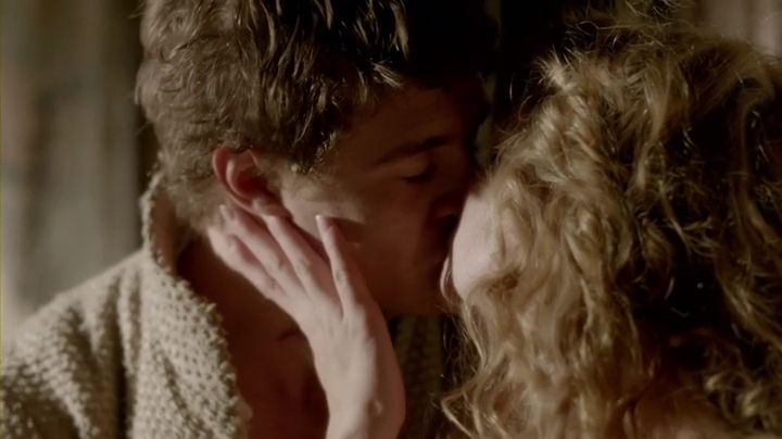 photo the_white_queen1x01hdtv_x264-fovmp4_002144440_zpse1e4a306.jpg