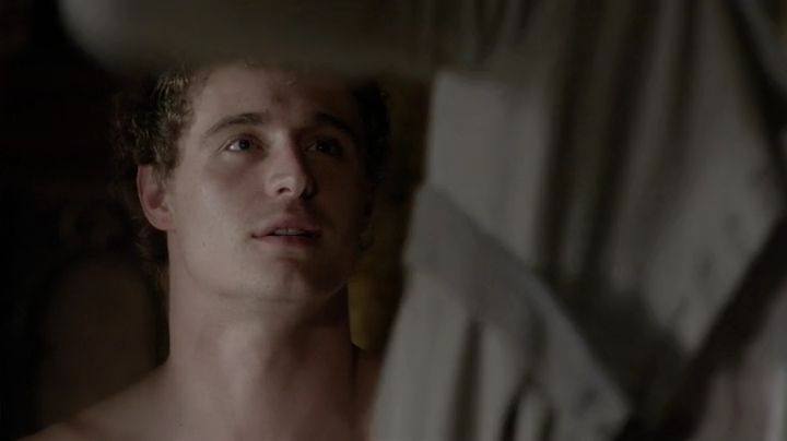 photo the_white_queen1x01hdtv_x264-fovmp4_002467200_zpsc1d42249.jpg