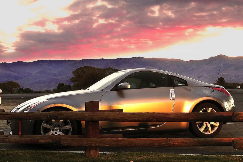 IMAGE: http://img.photobucket.com/albums/v203/squashed/Car%20Stuff/hdr-test.jpg