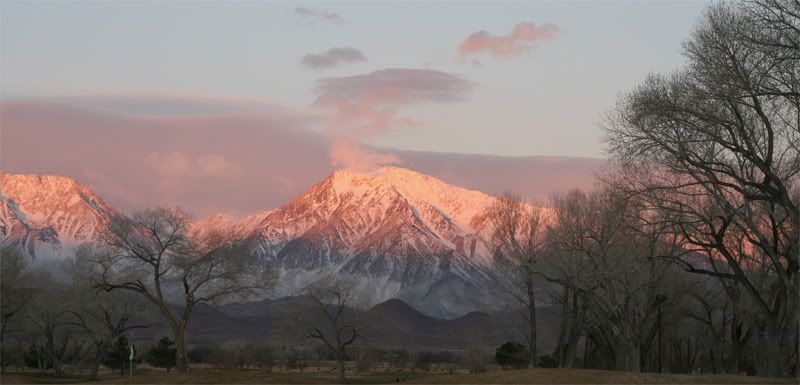 IMAGE: http://img.photobucket.com/albums/v203/squashed/canon/sunrise1.jpg