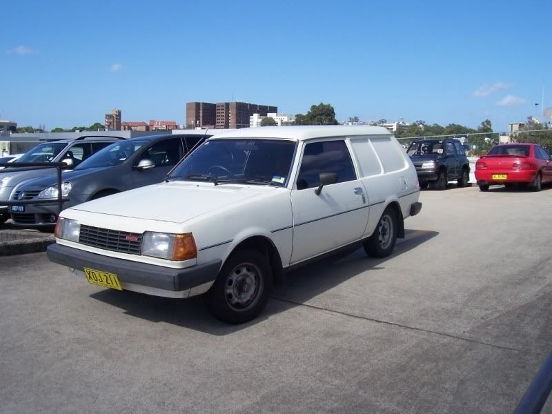 mazda 323 van