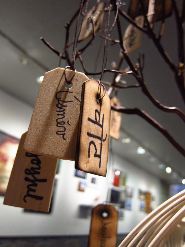 IMAGE: http://img.photobucket.com/albums/v207/Desmoface/IMG_0279.jpg