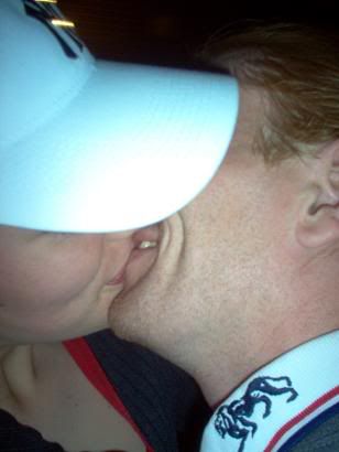 [img width=308 height=410]http://img.photobucket.com/albums/v207/diene/dieneknollie.jpg[/img]