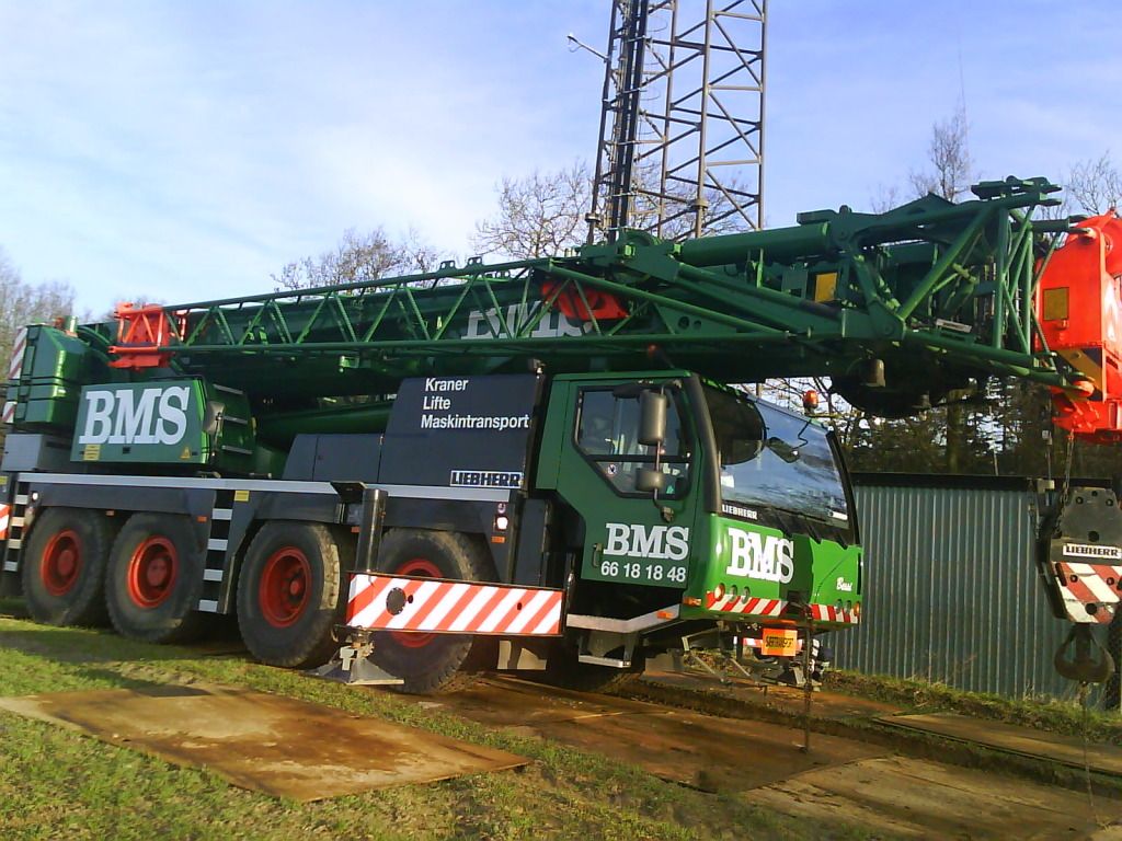 duft biologi bænk Myggen's working with BMS cranes pictures - General Topics - DHS Forum