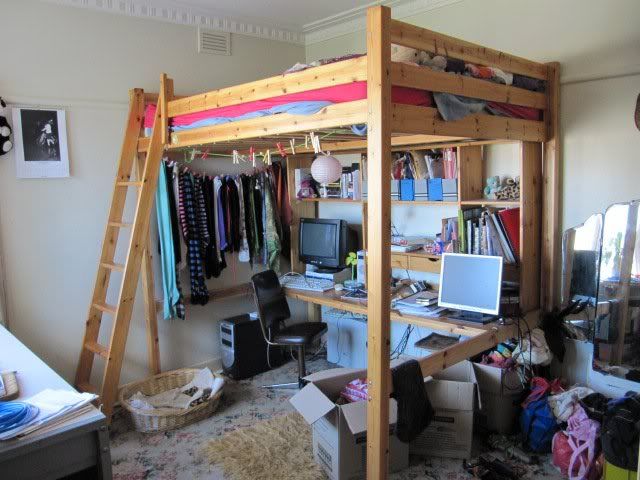 Melbourne Maniacs - Loft bed for sale