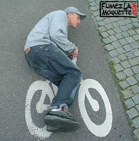 http://img.photobucket.com/albums/v211/Kediredric/velo6do.jpg