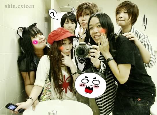 http://img.photobucket.com/albums/v211/shin_kt2/me_kt/_MG_4039copy-scape.jpg