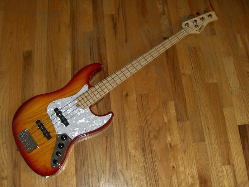 http://img.photobucket.com/albums/v211/valenti1/055_Francis_Siebert/F_Siebert_001.jpg