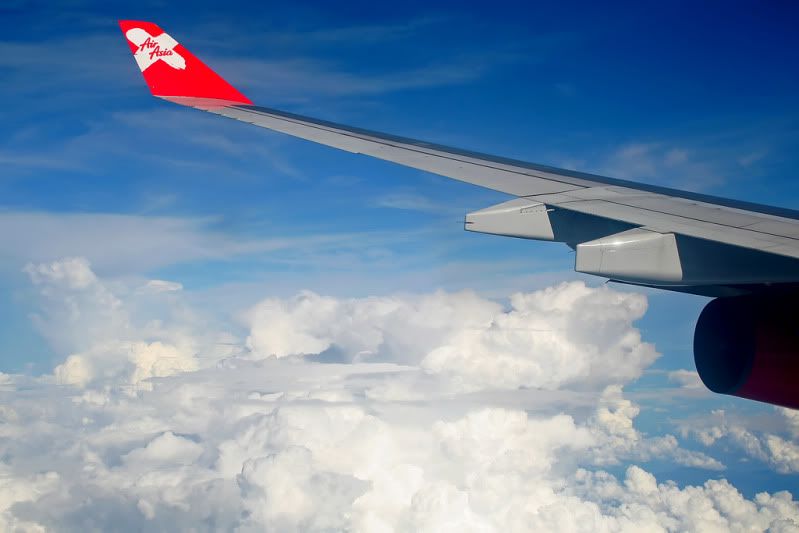 http://img.photobucket.com/albums/v213/RingwayRio/9MXAC_A343_28102010_INFLIGHT_THAILAND.jpg