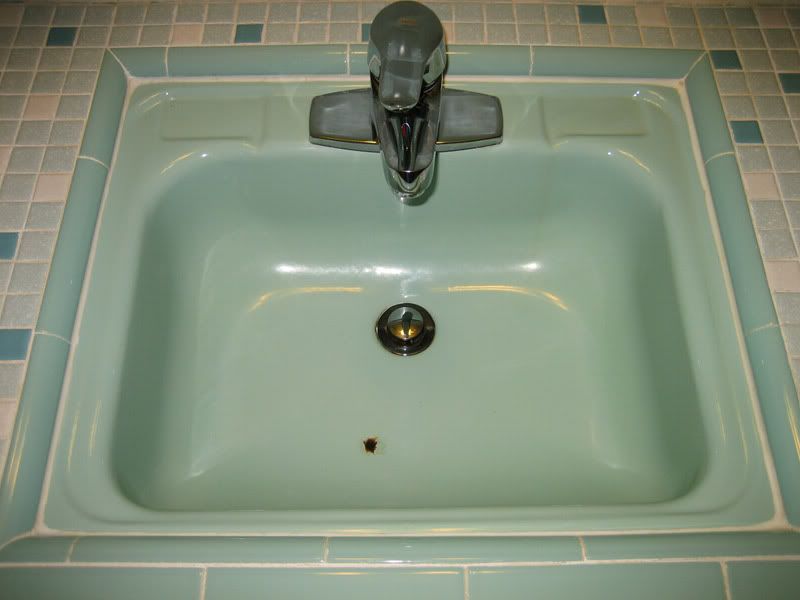 Chipped And Rusty Porcelain Bathroom Sink Reglaze Or