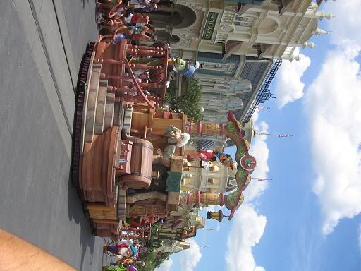 DisneyPics2006045.jpg