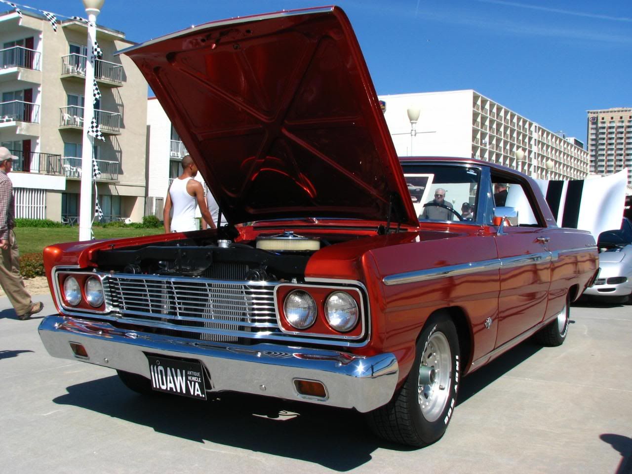 carshow013.jpg