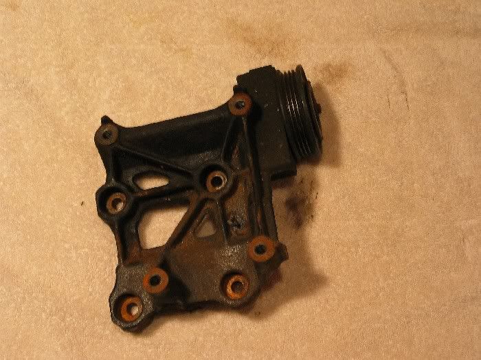 http://img.photobucket.com/albums/v216/JDMHippo/Parts%20For%20Sale/KAACBracket.jpg