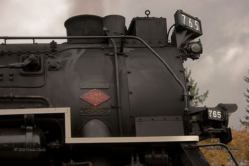 IMAGE: http://img.photobucket.com/albums/v218/PhotosGuy/2010%20Misc/Nickel-Plate-765_10-23-10_0780.jpg