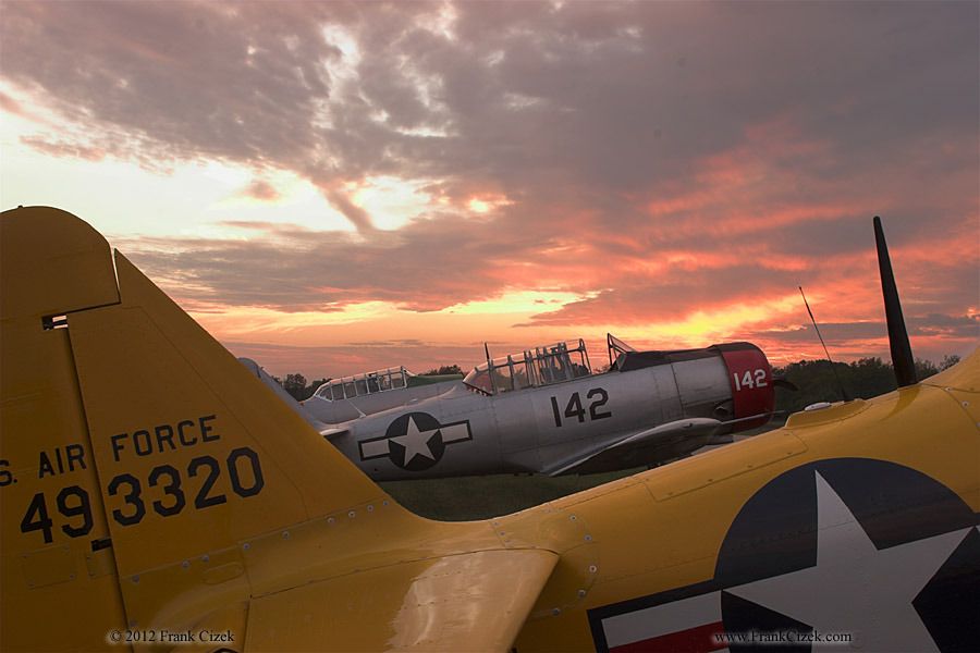 IMAGE: http://img.photobucket.com/albums/v218/PhotosGuy/Alma%20Air%20Show%202012/Alma-Air-Show_2012_0075.jpg