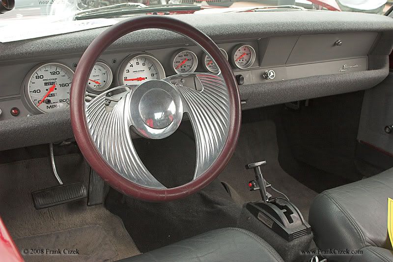 IMAGE: http://img.photobucket.com/albums/v218/PhotosGuy/Carz%202008/68-Plym-Cuda-426-Don_0074.jpg?t=1214662208