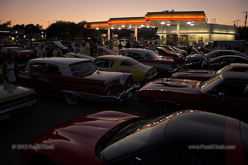 IMAGE: http://img.photobucket.com/albums/v218/PhotosGuy/Pre-Dream%20Cruise%202012/SHell-Pre-Cuise_7-28-12_0184.jpg