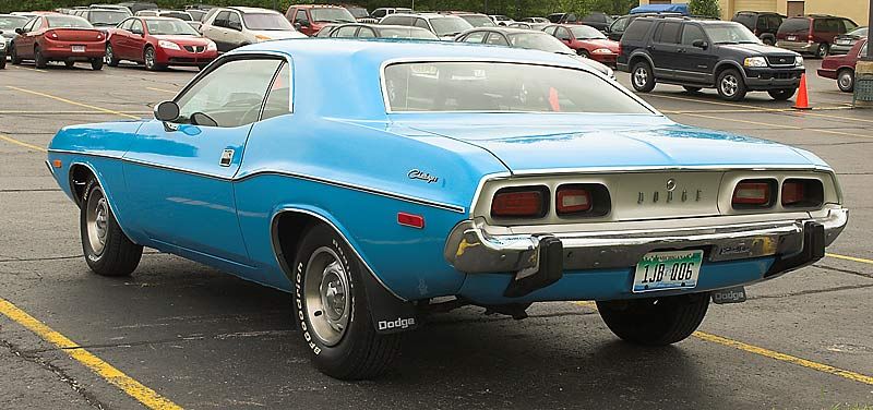 IMAGE: http://img.photobucket.com/albums/v218/PhotosGuy/Temporary%20Cars%2007/73-Challenger-318-Bob_0254.jpg?t=1181141011