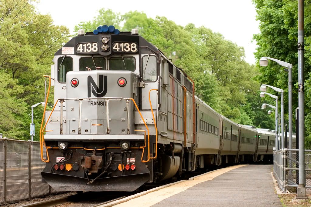 IMAGE: http://img.photobucket.com/albums/v218/tushykushy/4138.jpg