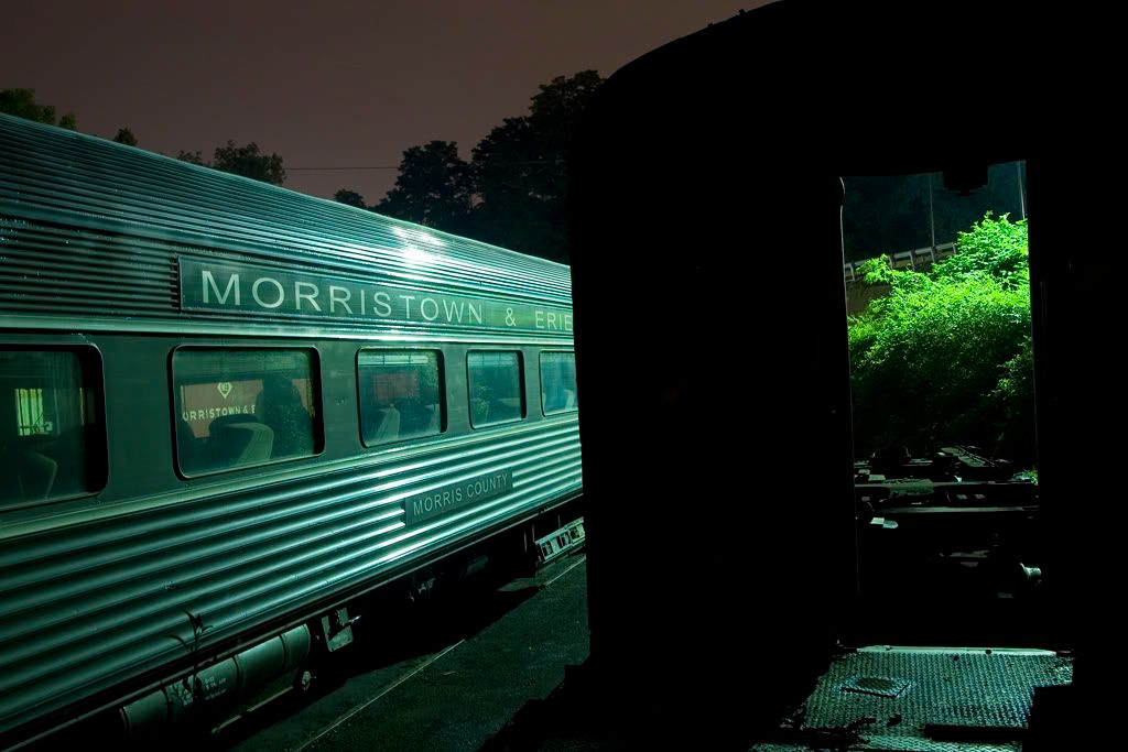 IMAGE: http://img.photobucket.com/albums/v218/tushykushy/IMG_0127small-1.jpg