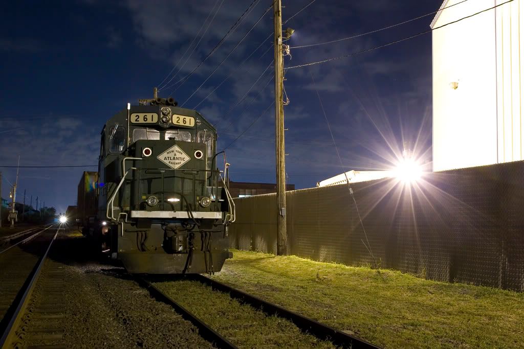 IMAGE: http://img.photobucket.com/albums/v218/tushykushy/coastal4.jpg