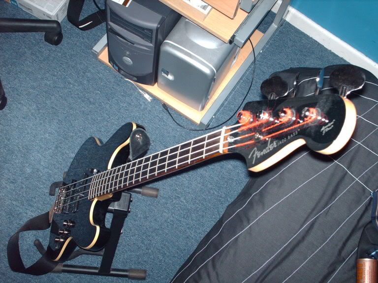 Fender+aerodyne+bass+for+sale