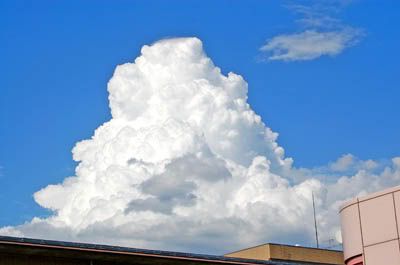 awan biru