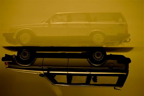 [Afbeelding: Volvo240IISpiegel.jpg]