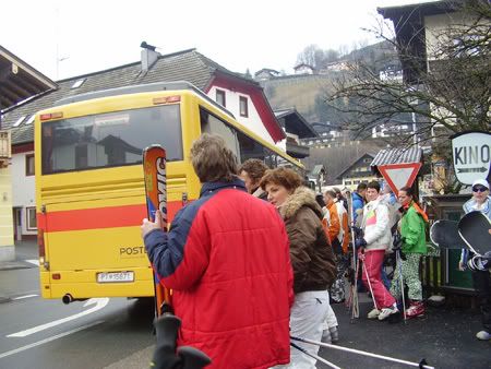 humaniski10.jpg