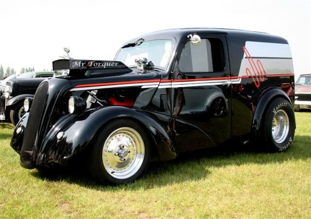 that's this very 80s prostreet Fordson van Don't ever change baby