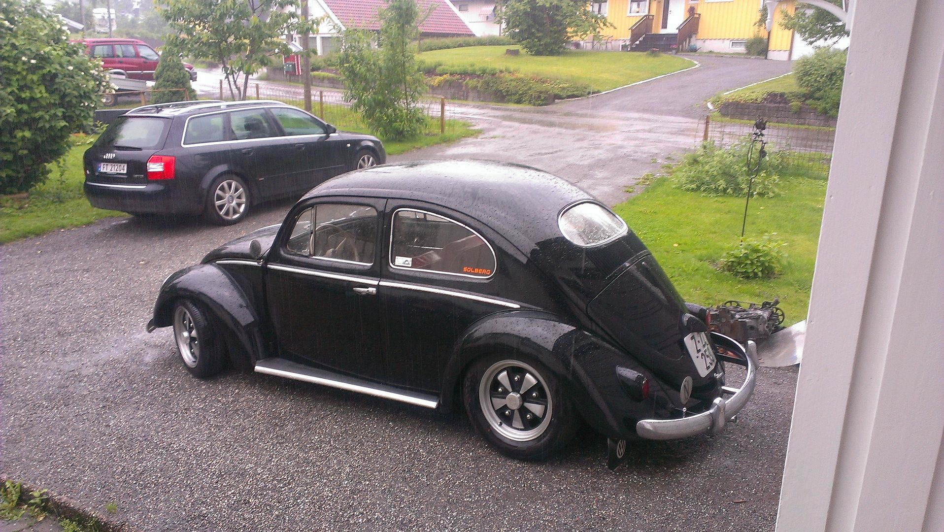 Image may have been reduced in size. Click image to view fullscreen.