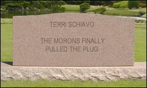 terri_tomb.jpg