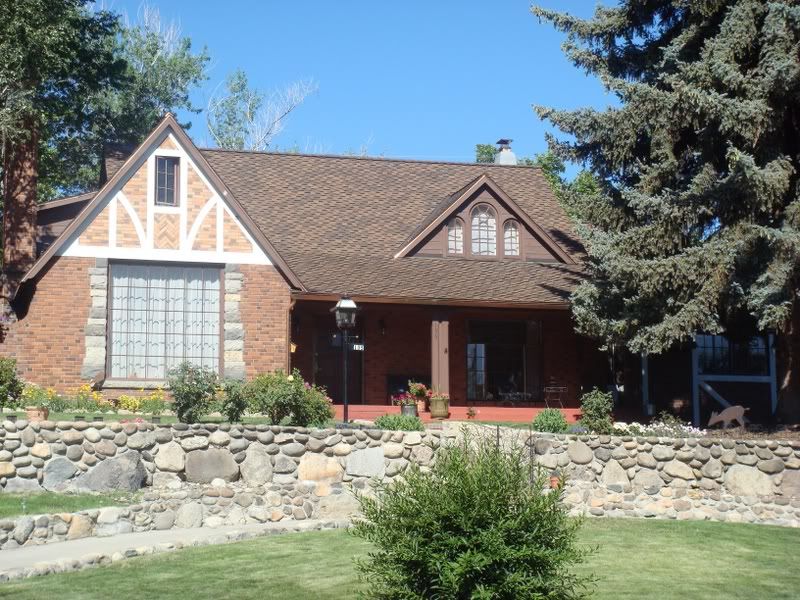 Reno A Saturday morning stroll around Newlands Manor SkyscraperPage