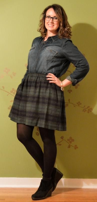  photo Plaidskirt.jpg