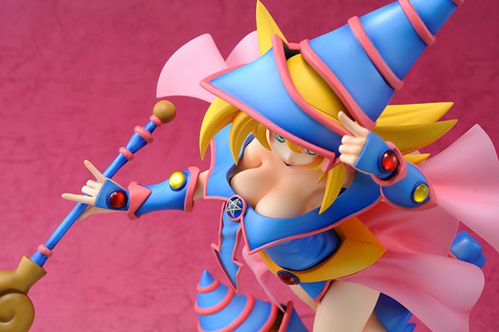 AMAKUNI Yu-Gi-Oh! Duel Monsters Dark Magician Girl pre-painted PVC Statue official image 05