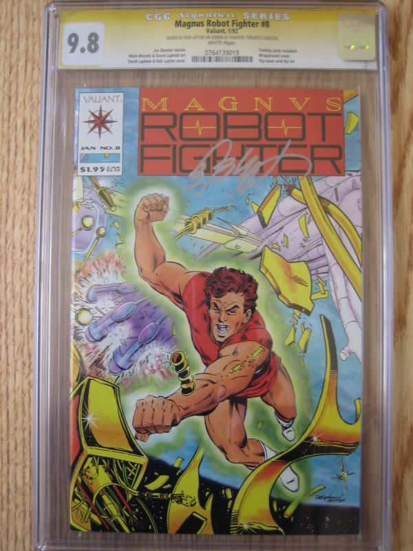 MagnusRobotFigher08CGC98signedbyBob.jpg