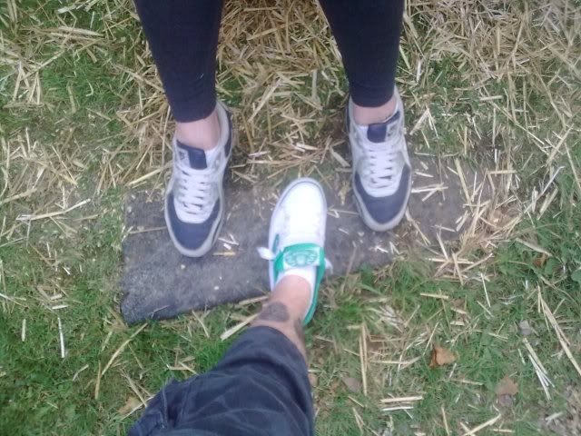 Feet.jpg
