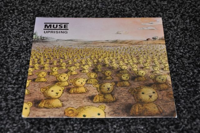 Muse Uprising 7" Vinyl Single from The Resistance Era 2009-2011 - Auction 1