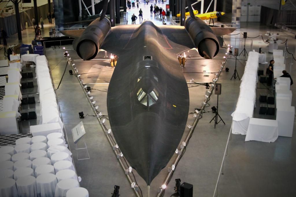 Lockheed-SR-71-Blackbird.jpg