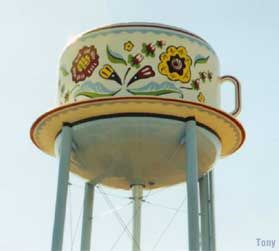 world's largest coffee cup