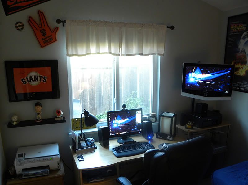 myroom1.jpg