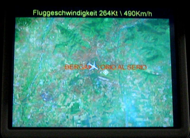AB320_11.jpg