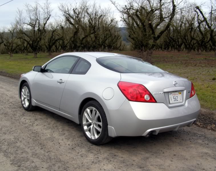 2010 Nissan Altima 3.5 SR Coupe