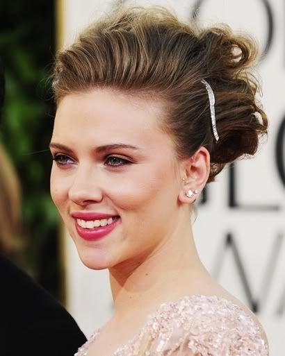 scarlett johansson wedding hair. Scarlett Johansson has the