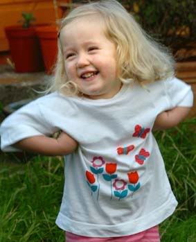 maisie-flowerswebsmaller.jpg