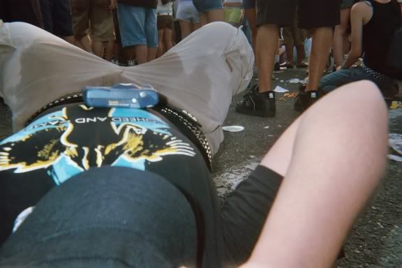 Karen's 'Accident' @ Senses Fail