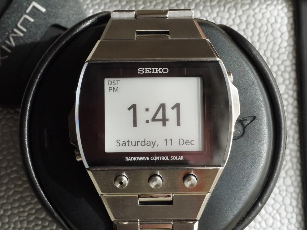 seiko e ink watch