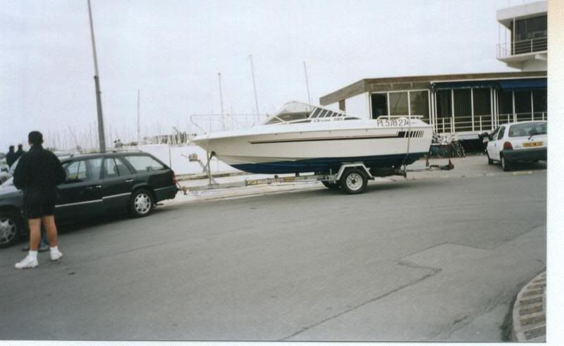 16'19' boat with a car when the same cars are pulling the same boats