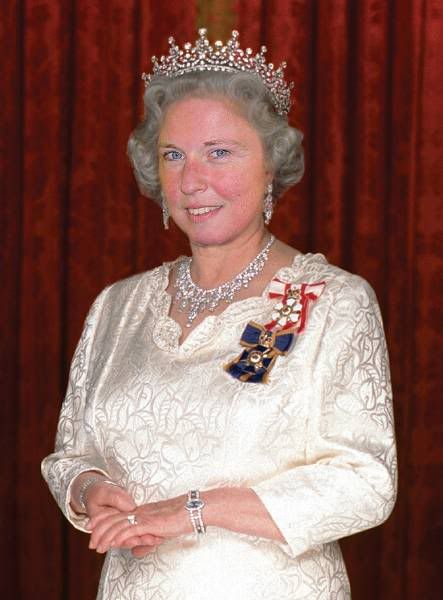 QueenLizzie.jpg