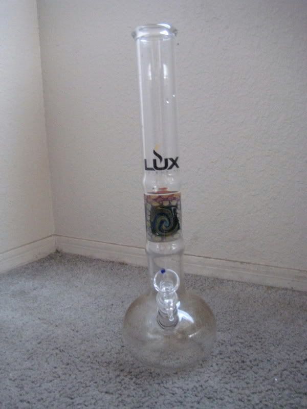 Lux Scientific Bongs